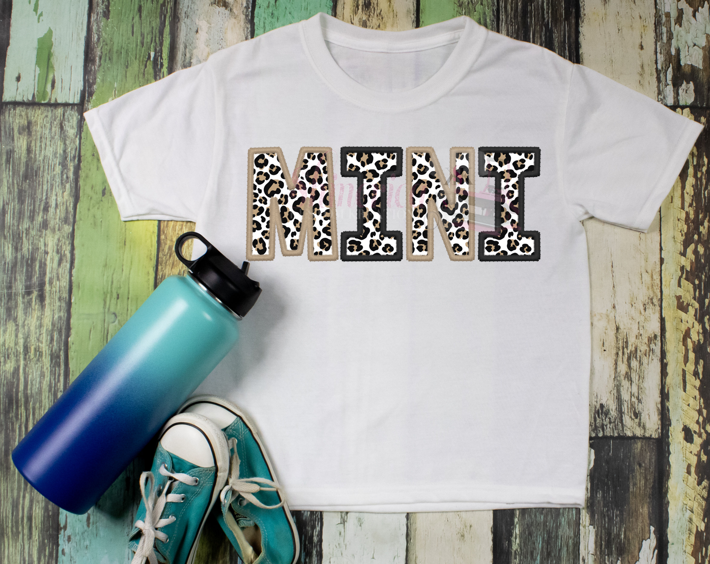 Mini-leopard design